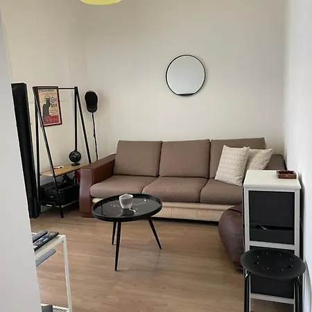 Penthouse Wt Private Patio 1st Floor 3 65sqm *